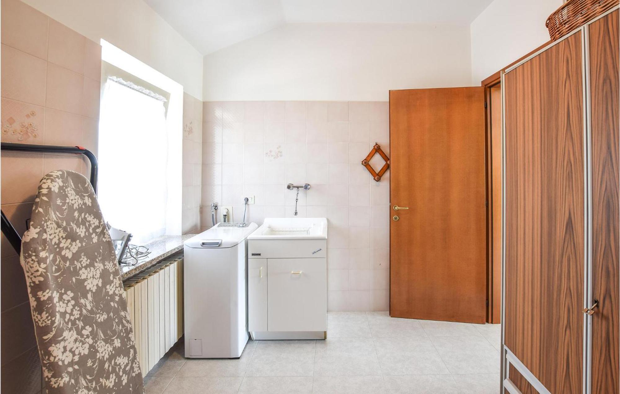 2 Bedroom Cozy Apartment In Grado Eksteriør bilde