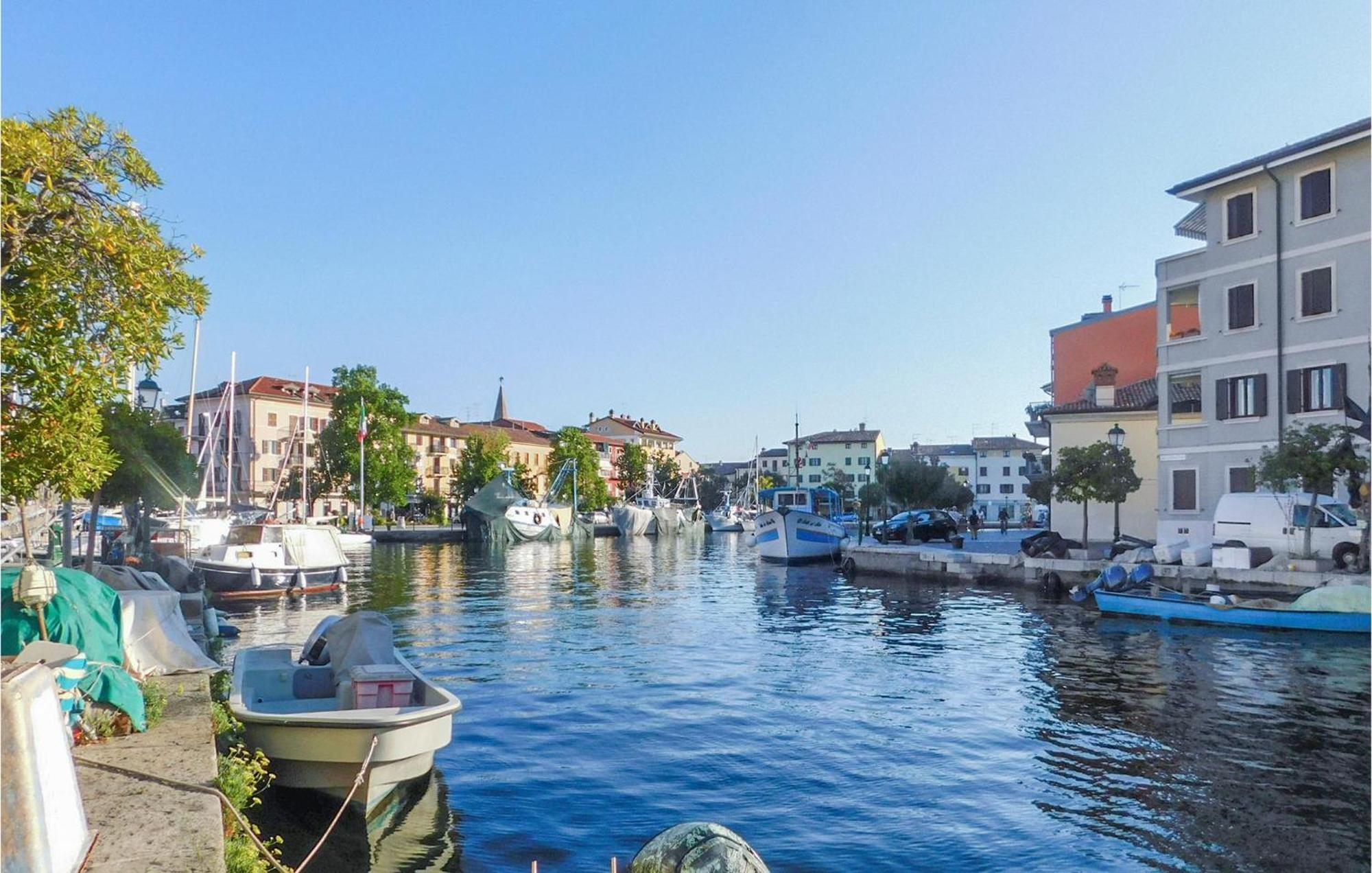 2 Bedroom Cozy Apartment In Grado Eksteriør bilde